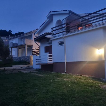 Apartmani Rab - Adrijana & Aleksandra Banjol Ngoại thất bức ảnh