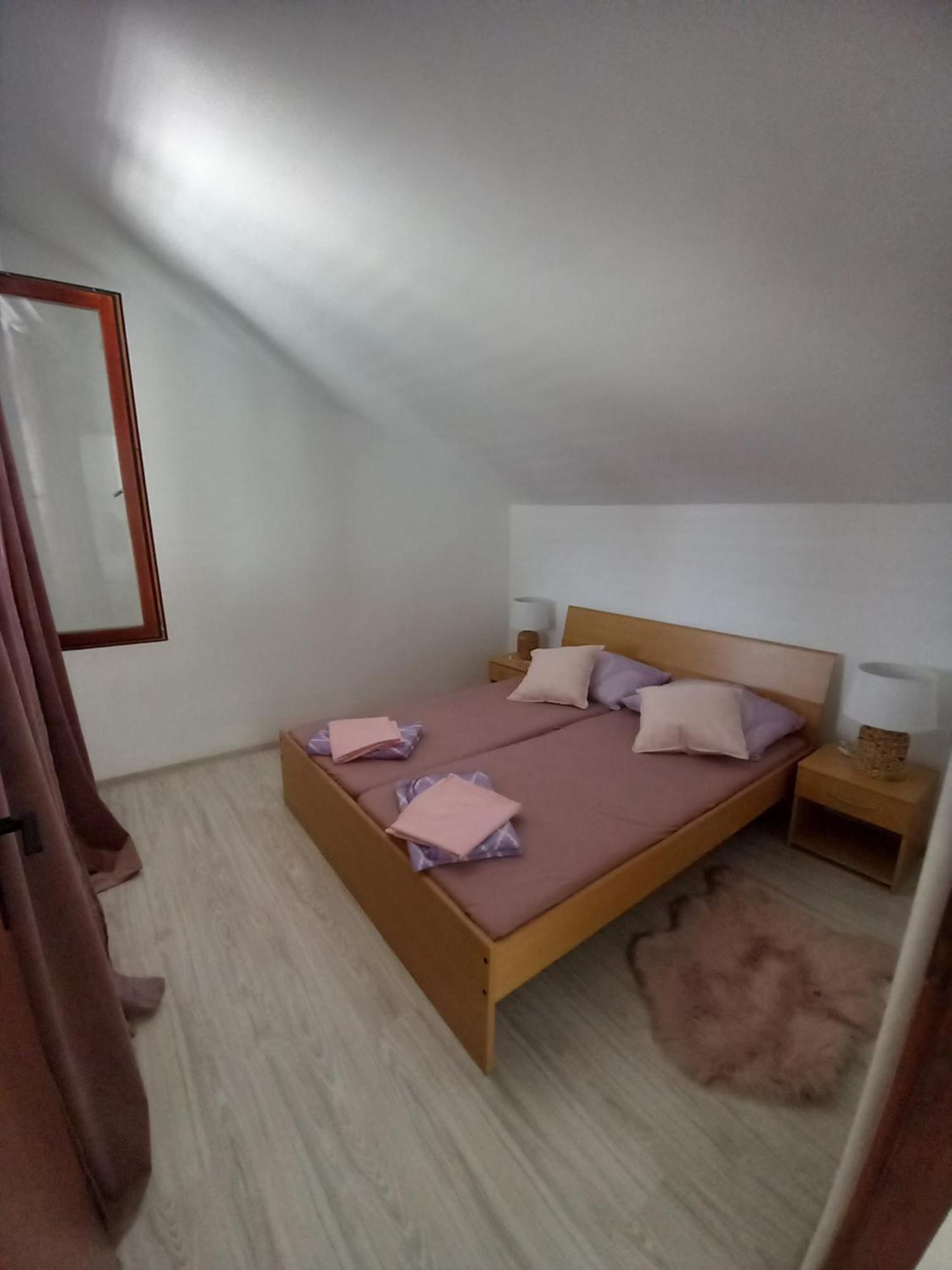 Apartmani Rab - Adrijana & Aleksandra Banjol Phòng bức ảnh
